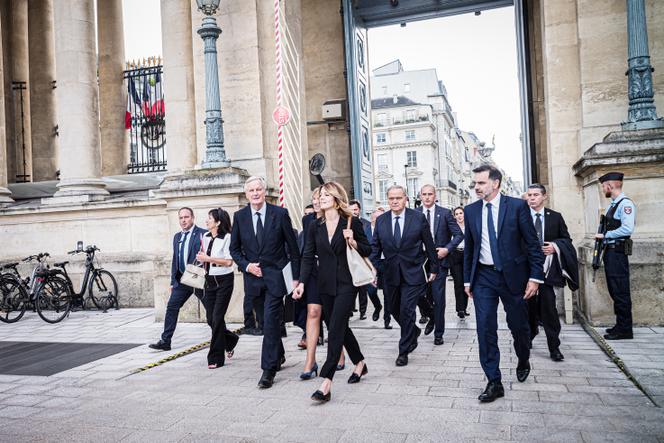 Luc Rouban, politologue : « 35 % des membres du gouvernement Michel Barnier sont issus de grandes écoles de commerce »