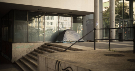 Marseille : plus de logements vides que de personnes à la rue, appliquons la loi réquisition !