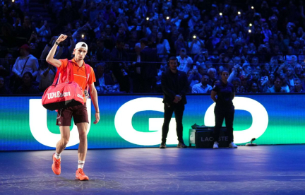 Masters 1000 de Paris-Bercy : Malgré la sévère défaite face à Zverev, Ugo Humbert a-t-il franchi un cap à Paris ?