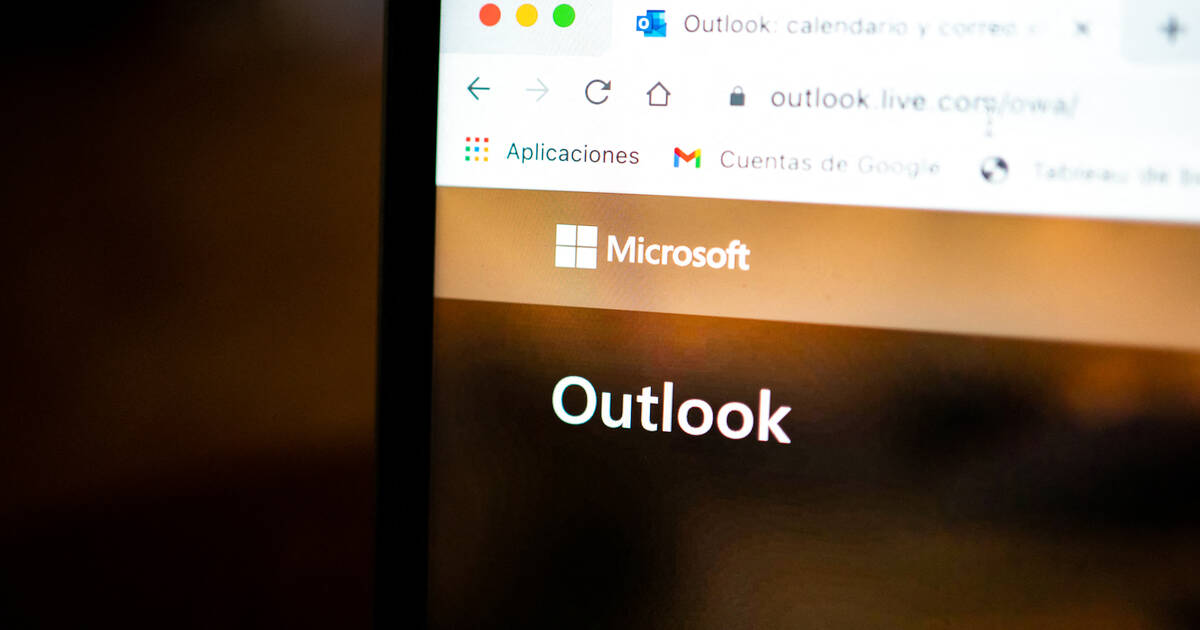 Microsoft Outlook hors-service pour des milliers d’utilisateurs, une enquête sur la panne lancée