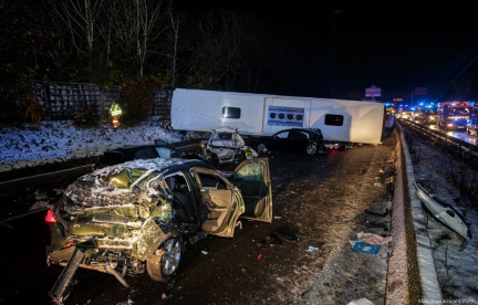 Neige et verglas dans le Val-de-Marne : Cinq blessés graves dans un carambolage impliquant un bus BlablaCar