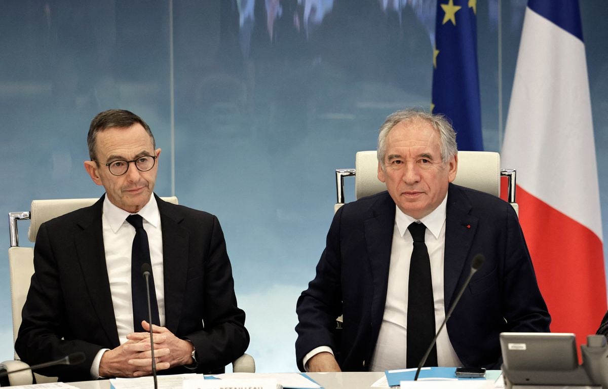 Nouveau gouvernement : voici la liste des ministres de François Bayrou, avec Élisabeth Borne, Manuel Valls et Gérald Darmanin