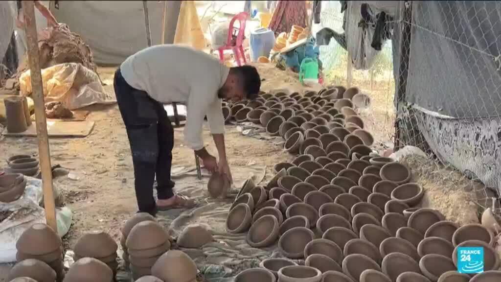 Palestinian pottery sees revival in war-ravaged Gaza Strip