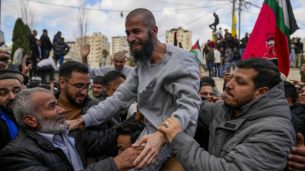 Palestinians in the West Bank welcome 200 prisoners freed by Israel as heroes