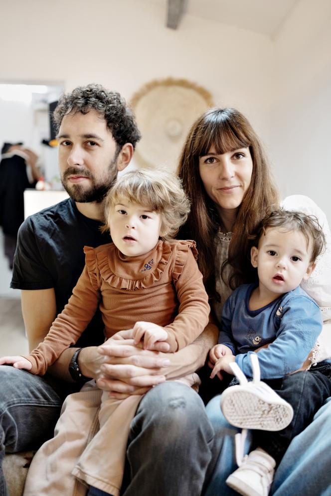 Pauline et Cédric, parents de Marilou, leur fillette handicapée : « On est une famille normale, le matin il y a du chocolat chaud partout et des céréales par terre »