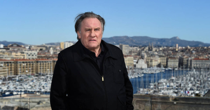 Procès de Gérard Depardieu : pour plaider le renvoi, les outrances de son avocat