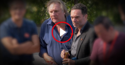 Propos sexistes et dégradants : des images inédites de Yann Moix et Gérard Depardieu en Corée du Nord