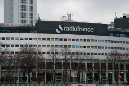 Radio France : une assignation en référé demande la « suspension » du changement de France Bleu en « Ici »