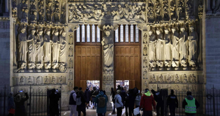 Réouverture de Notre-Dame de Paris au public : «Je ne peux vraiment pas rentrer, même aller sur le parvis ?»