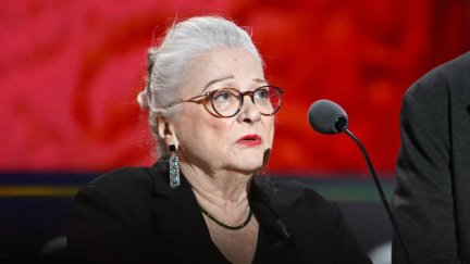 "Rien de personnel, Madame la ministre!": Josiane Balasko interpelle Rachida Dati aux César 2025