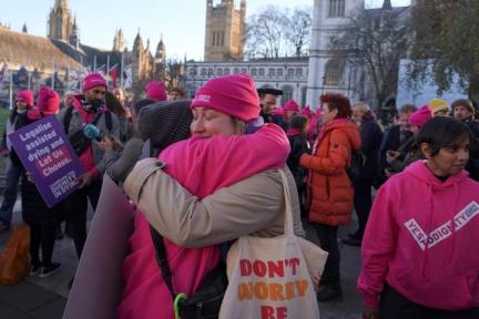 Royaume-Uni : les députés votent pour la légalisation d’une aide à mourir en Angleterre et au Pays de Galles