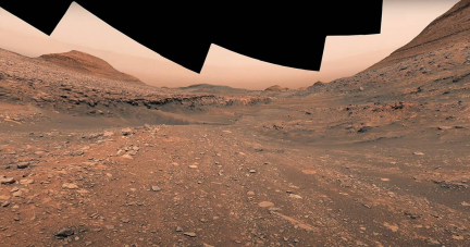 Sur Mars, Curiosity met le cap sur un champ de toiles d’araignées