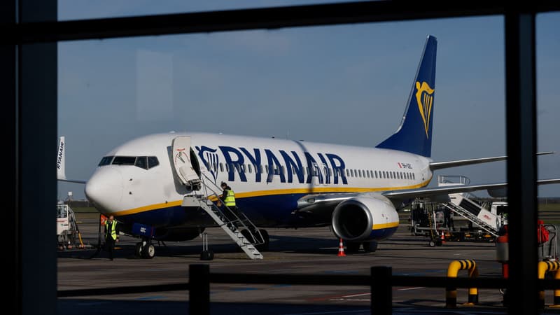 Taxe sur les billets: Ryanair menace de réduire de moitié sa présence en France