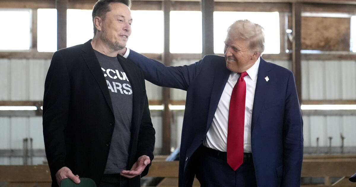 Trump achète une Tesla pour soutenir Elon Musk et son entreprise fragilisée