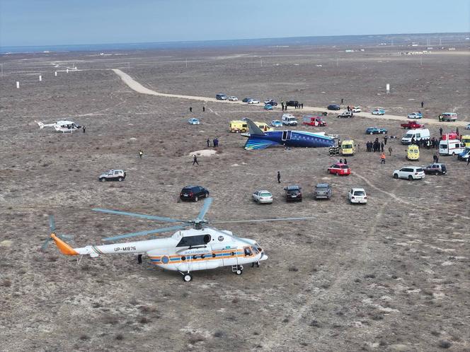 Un avion d’Azerbaijan Airlines s’écrase au Kazakhstan, près de la ville d’Aktaou