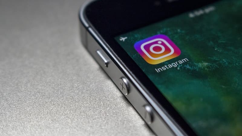 Un "professionnel du blocage de comptes": cet escroc, poursuivi par Meta, gagne 600.000 dollars par mois sur Instagram