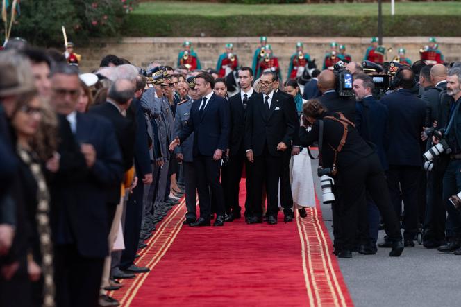 Une délégation fournie pour Emmanuel Macron au Maroc, avec des invités au parcours étonnant