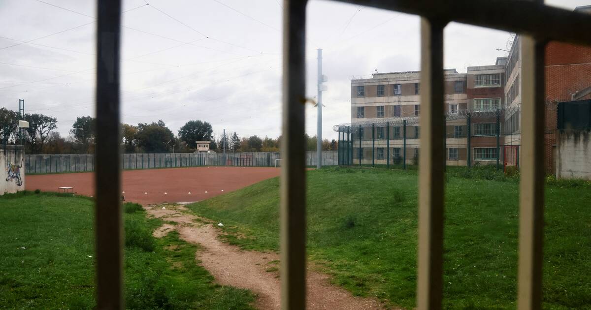 Visite surprise à la maison d’arrêt d’Osny : «C’est le mitard quoi. C’est chaud, c’est petit, c’est sale»